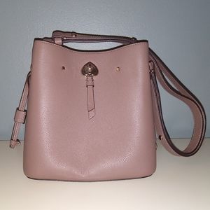 Bucket bag